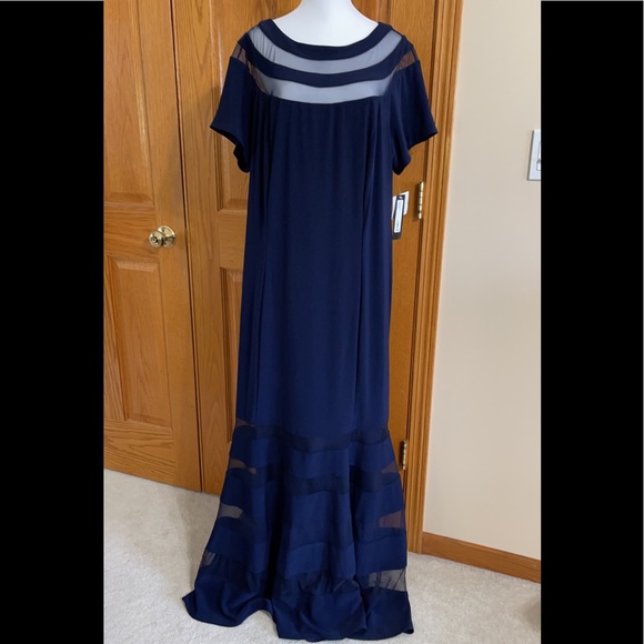 Formal Dress Plus Sz 18W XSCAPE Navy Short Sleeves - Picture 5 of 8